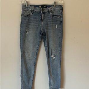 Kut from the Kloth Women's distressed Skinny Jeans size 8